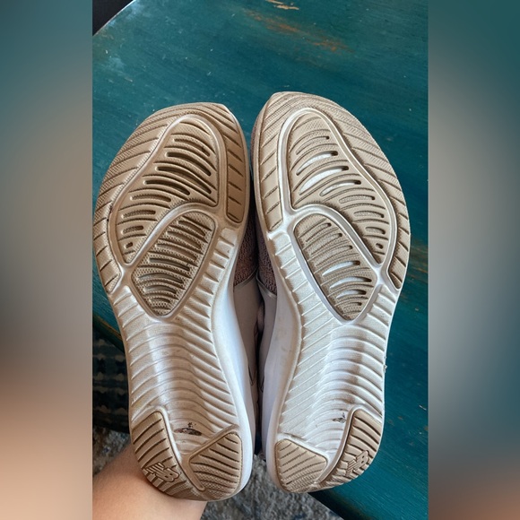 New Balance Nergize Sport Shoes - Picture 4 of 5